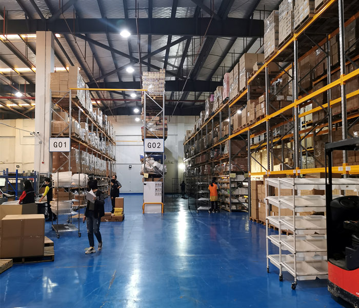 倉配一體化服務商